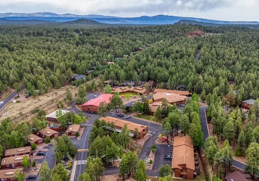 RR_aerial_01 Roundhouse Resort aerial image of property